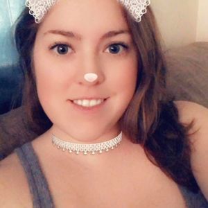 Meet your Posher, Chanel